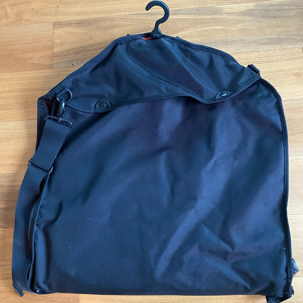 Samsonite Trifold Garment Bag